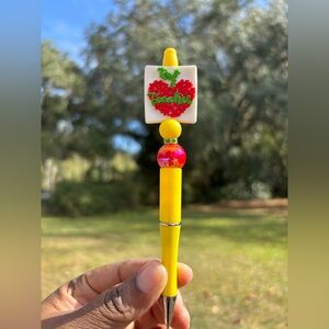 Custom Designed Teacher's Apple Pen